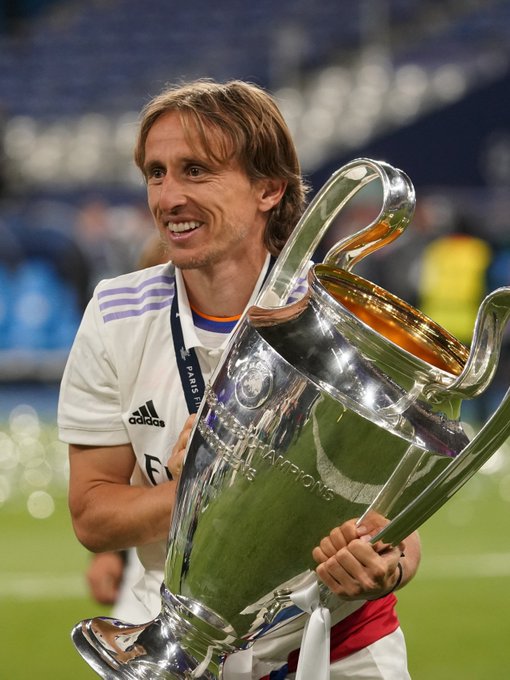 澳超战报：隆恩补时远射绝杀，布里斯班狮吼1-0阿德莱德联