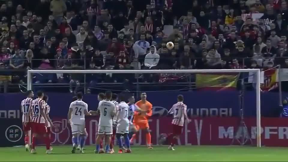 米体：姆希塔良已经恢复合练，可能在本周末复出踢比萨