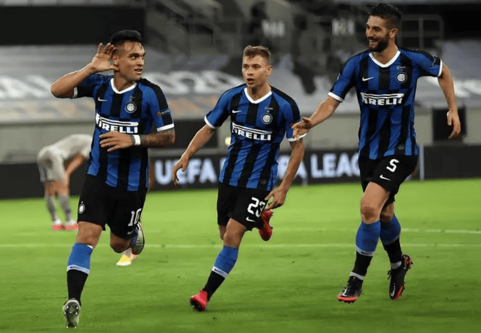 英超劲旅完胜：终结5场不胜，积分追平曼联，距离欧冠区3分