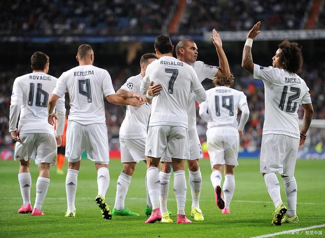 罗体：齐尔克泽想在加斯佩里尼手下踢球，曼联希望纯租借