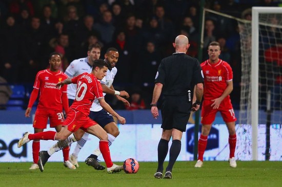 迪马：斯卡尔维尼右内收肌拉伤，将继续因伤缺阵